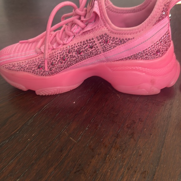 Steve Madden Pink SM NY 90 active fun fab embellished with bling!! - Picture 9 of 13
